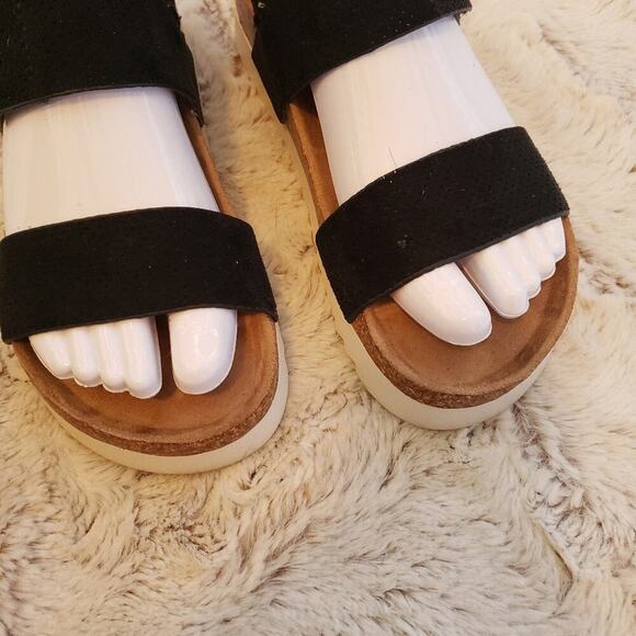 BARETRAPS SLIP ON BLACK SANDALS SIZE 6.5 - Picture 6 of 6